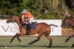 Nico Pieres se quedó con el duelo ante Polito