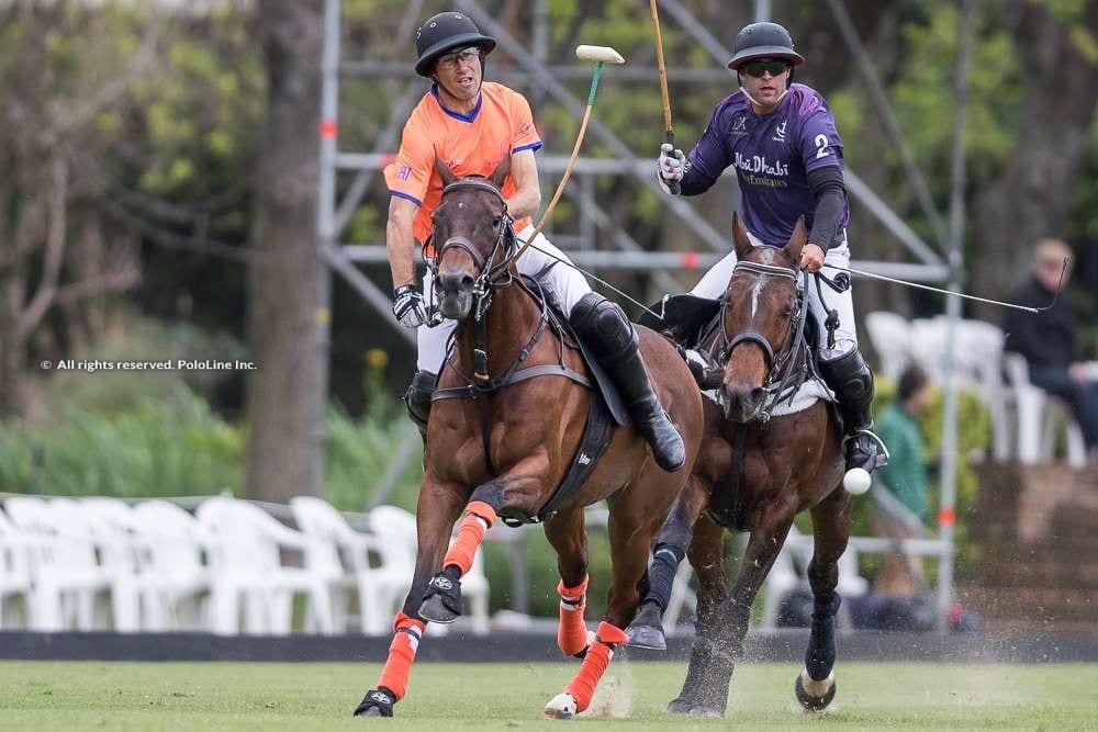 Las Monjitas vs La Albertina Abu Dhabi (by Matias Callejo)