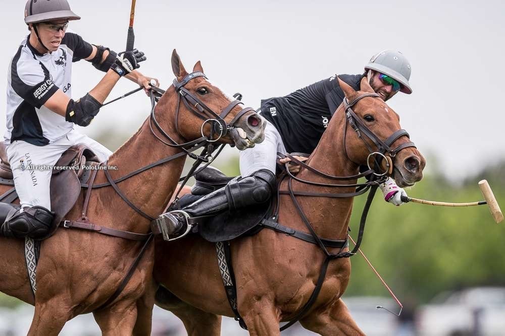 Ellerstina vs La Ensenada (by Matias Callejo)