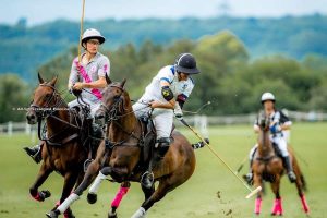 Monterosso fought hard to beat Talandracas in the Gold Cup for the British Open