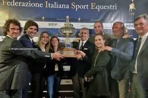 European Champions Italy receive spectacular welcome as they return home