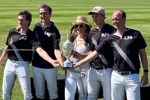 Oxfordshire Cup: Black Bears wins title