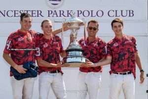 Emlor won the County Cup at Cirencester