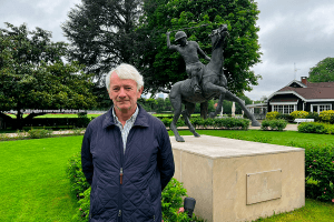 “Es muy lindo tener una cancha de polo tan cerca de París”