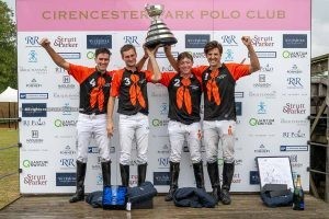 Standing Rock se quedó con la Apsley Cup, en Cirencester