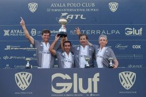John Smith reaccionó a tiempo y se consagró campeón de la Copa de Bronce de Mediano Hándicap