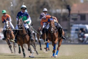 Las Monjitas y La Irenita, finalistas del 61° Abierto del Jockey Club